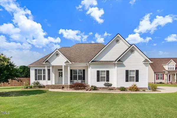 8101 Claybrooke Court, Willow Springs, NC 27592