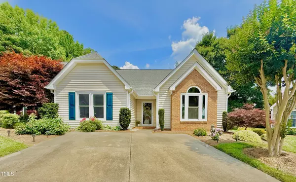 12 Cedar Knoll Court, Greensboro, NC 27407