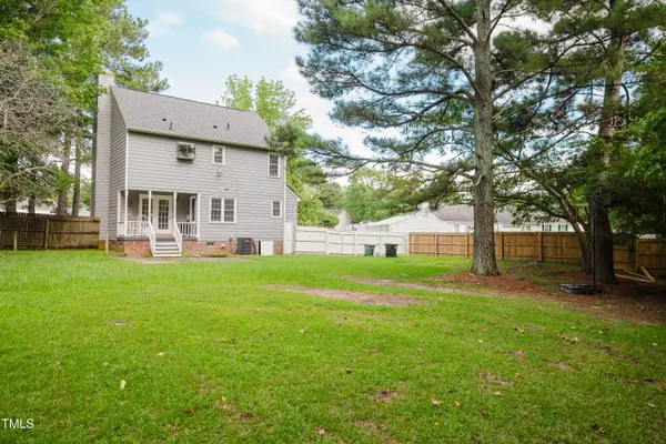 205 Cedar Drive,  Zebulon,  NC 27597