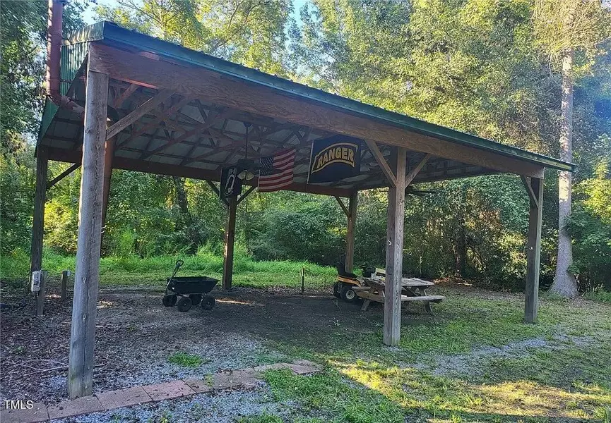 10505 Ruth Vinson Road, Autryville, NC 28318