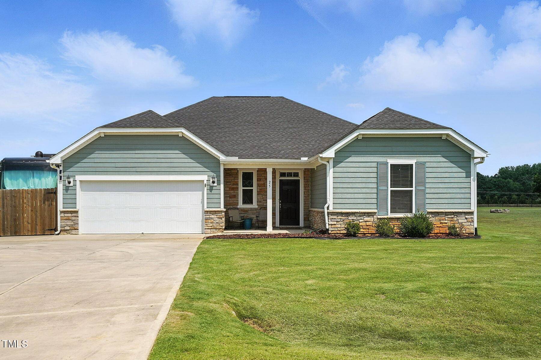 25 Harlow Court, Fuquay Varina, NC 27526