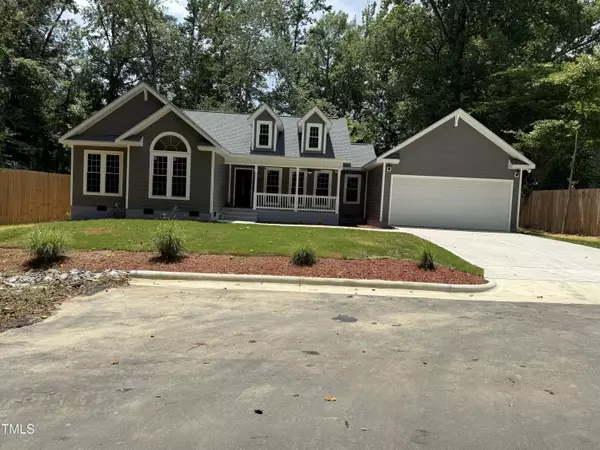 820 E Cardinal Drive, Fuquay Varina, NC 27526