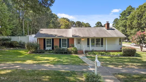 821 Northclift Drive, Raleigh, NC 27609