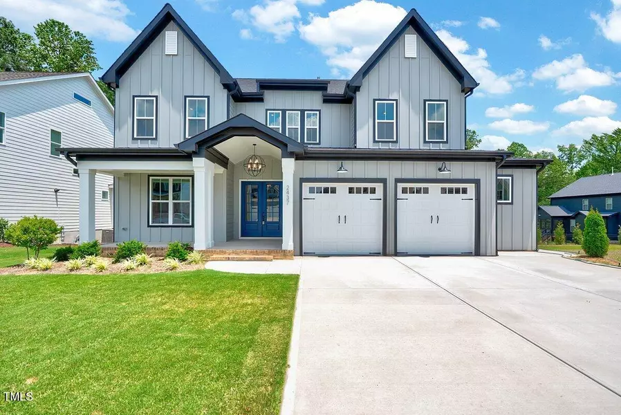 2437 Terri Creek Drive, Fuquay Varina, NC 27526