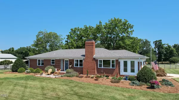 10781 Us 158, Reidsville, NC 27320