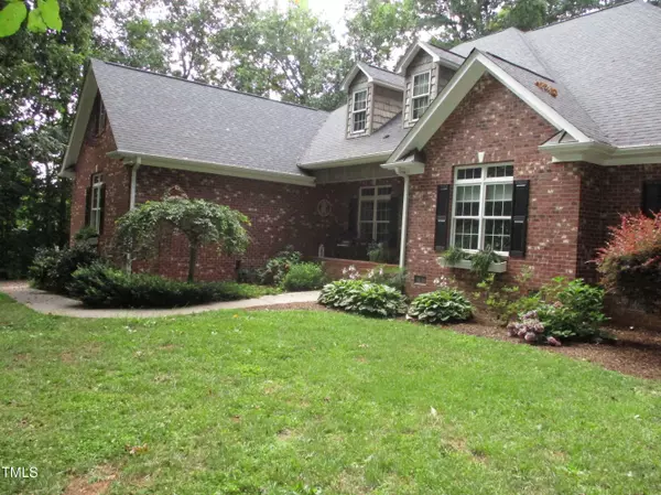 1420 Valleywood Court, Burlington, NC 27217