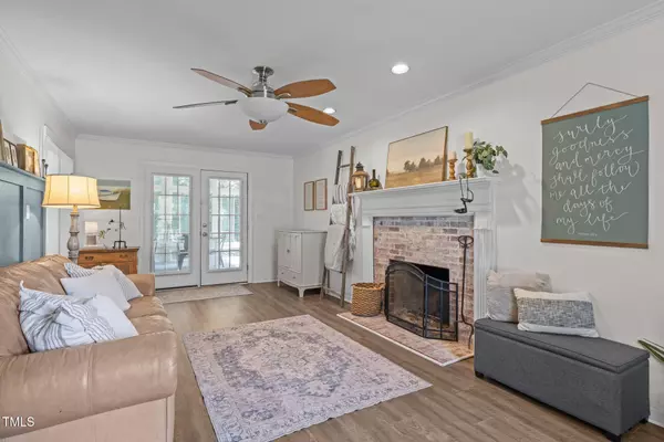 Holly Springs, NC 27540,1604 Farm Lake Drive