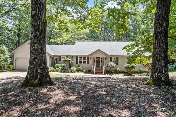 8704 Mill House Lane, Bahama, NC 27503