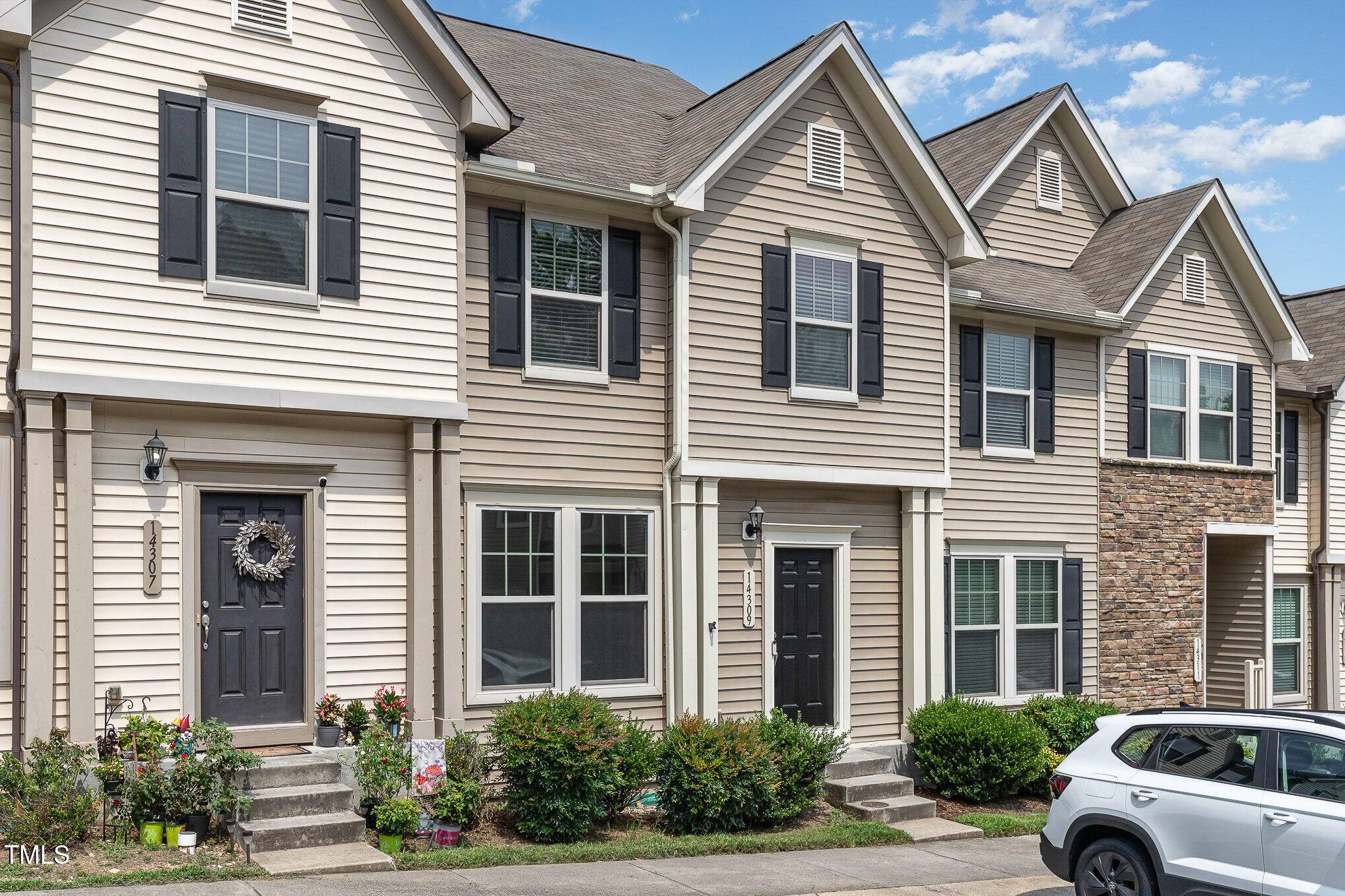 14309 Foxcroft Road, Raleigh, NC 27614
