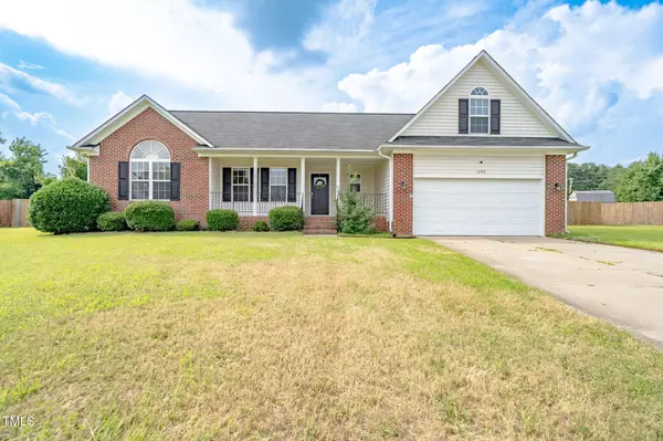 1300 Shoshone Place Place, Fayetteville, NC 28314