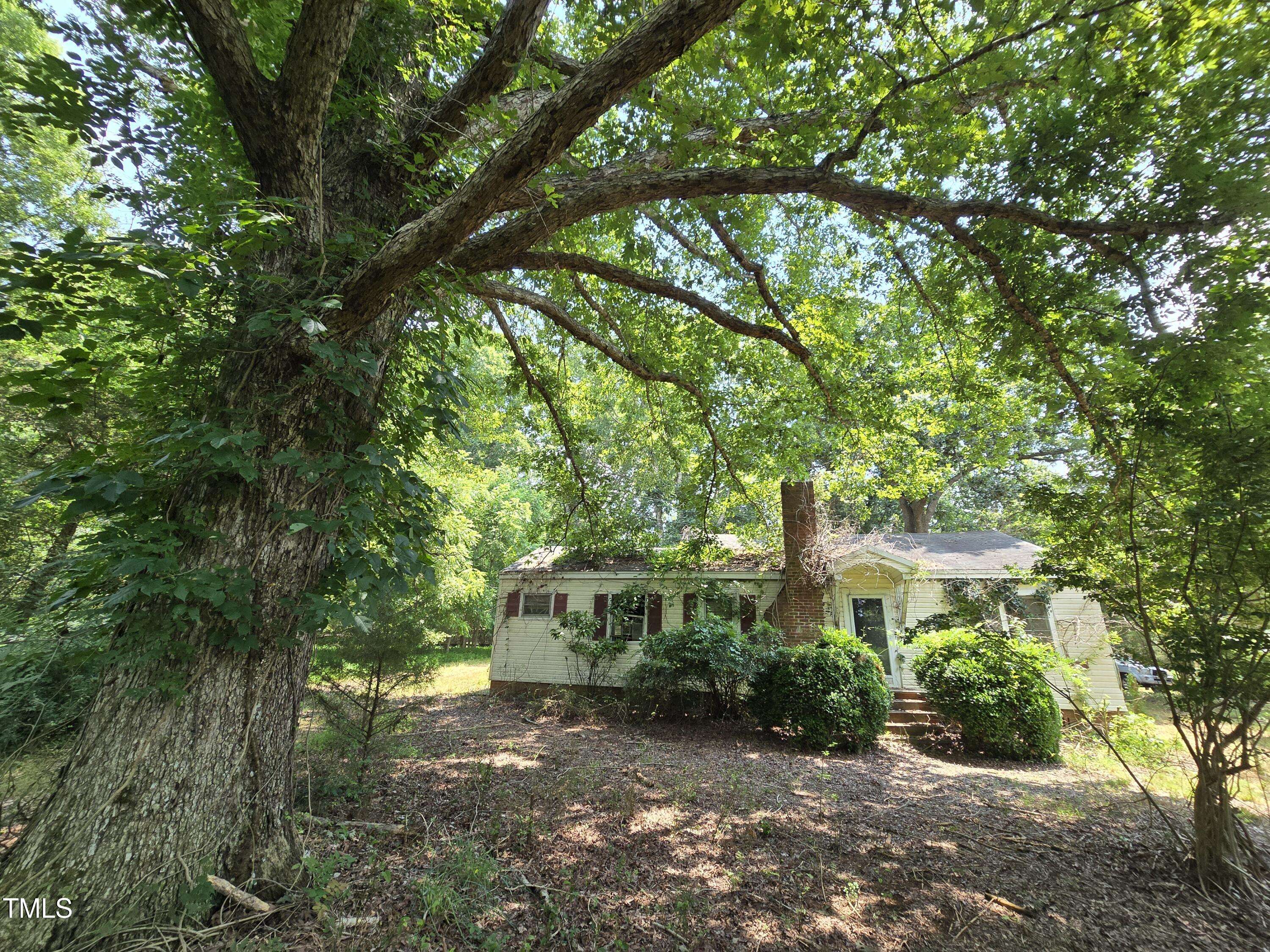 8564 Crutchfield Road Road, Snow Camp, NC 27349