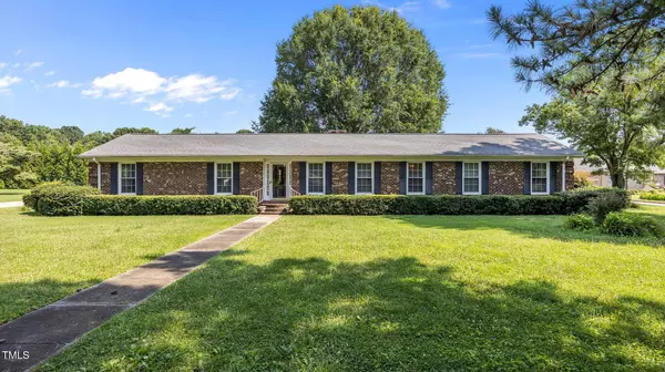 102 Trinity Drive, Elon, NC 27244
