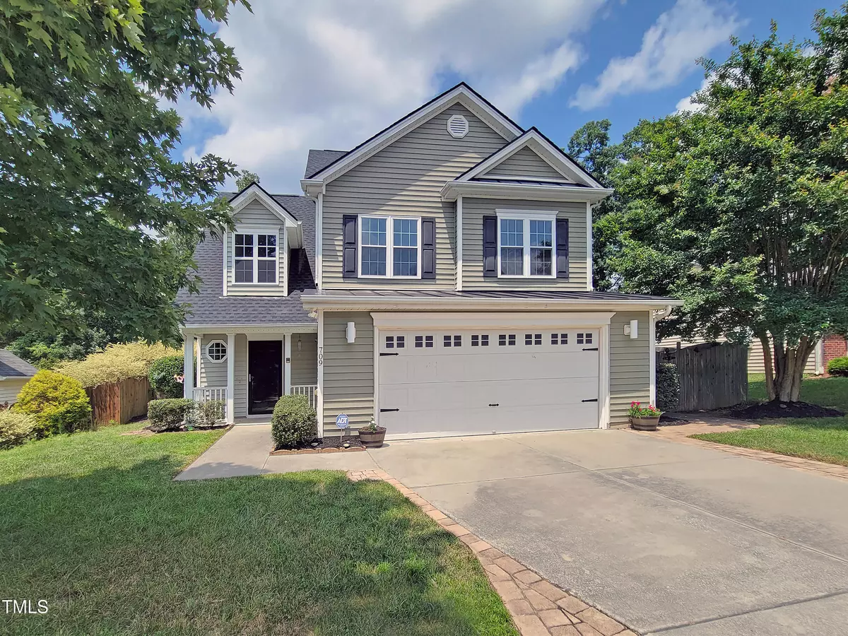 Holly Springs, NC 27540,709 Pyracantha Drive