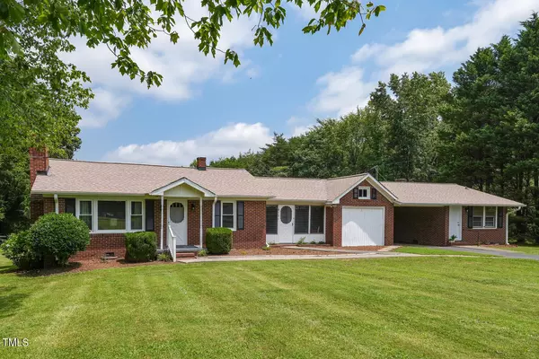 6121 Bentham Road, Gibsonville, NC 27249