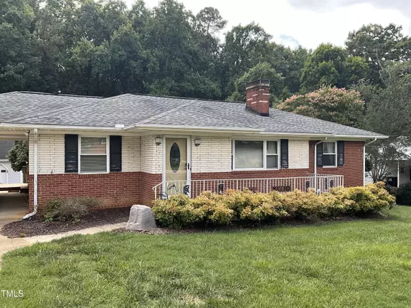 5924 Woodcrest Drive, Raleigh, NC 27603