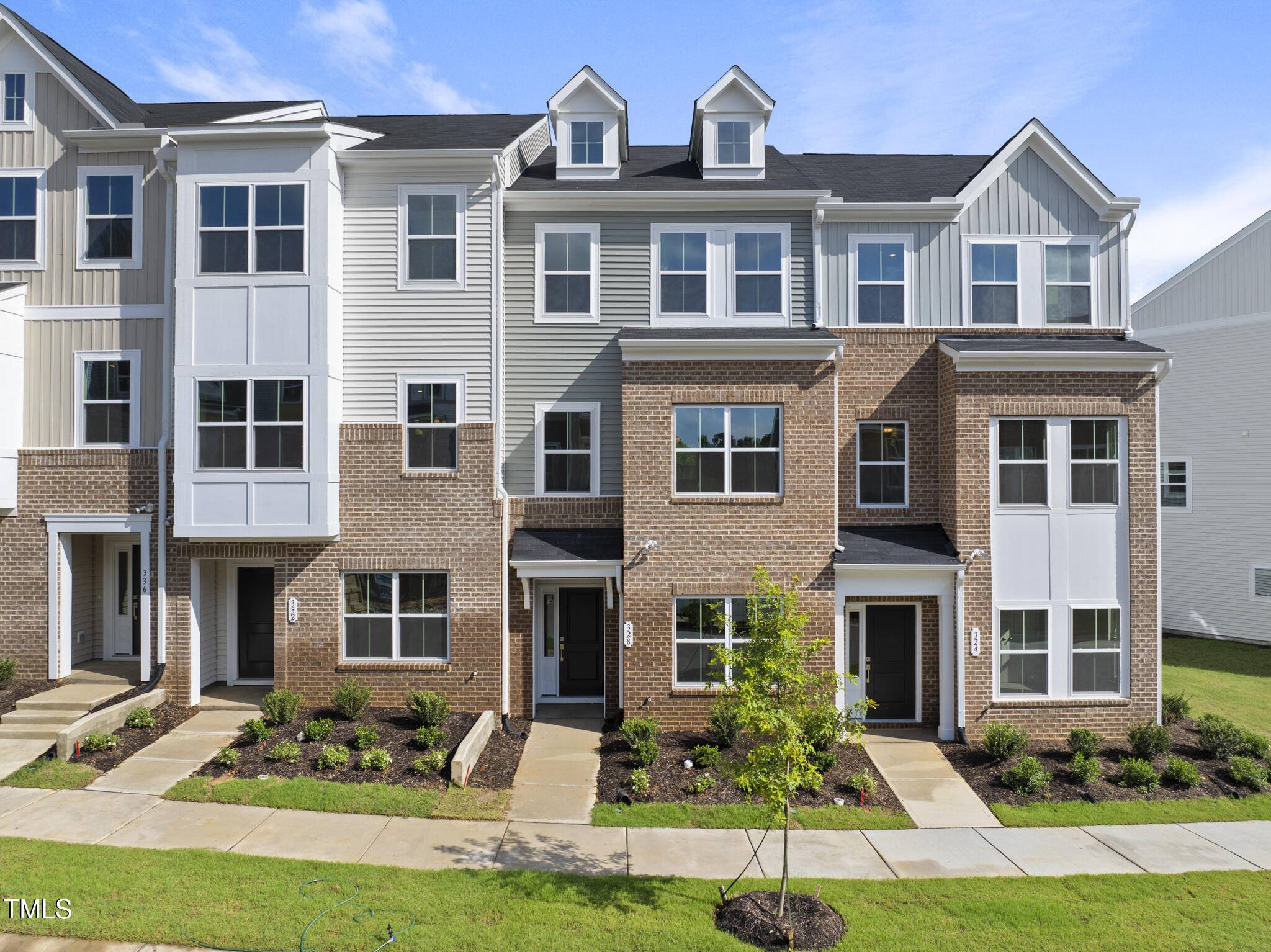 328 Chesapeake Commons Street #142, Garner, NC 27529