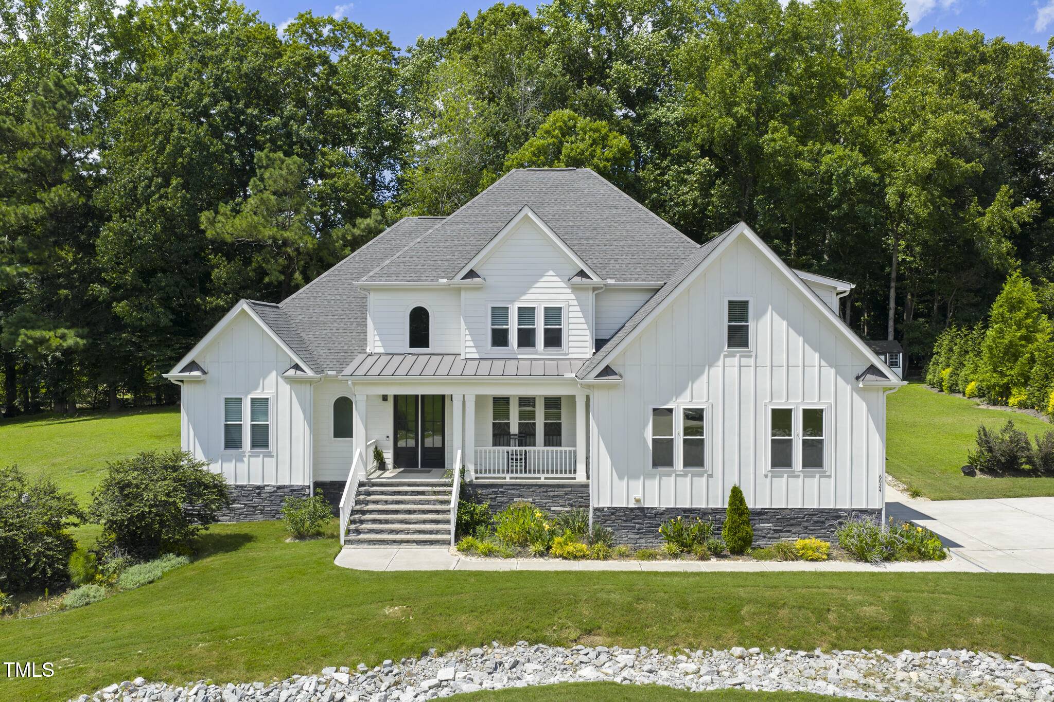 6024 Lunenburg Drive, Raleigh, NC 27603