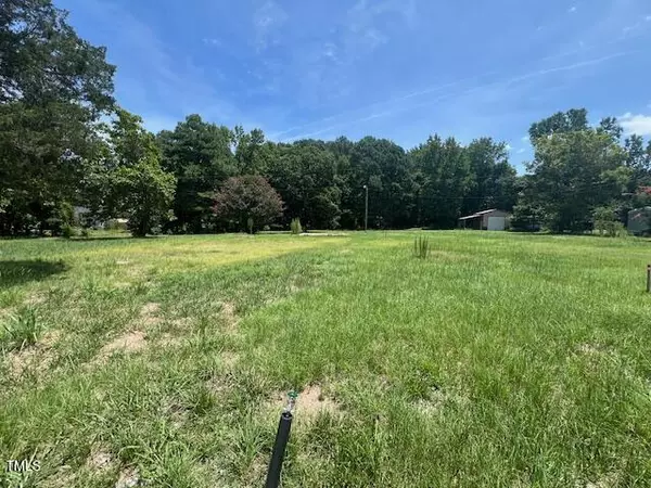 5886 Nc-96, Selma, NC 27576