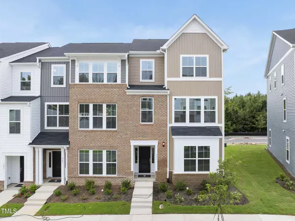 311 Chesapeake Commons Street #101, Garner, NC 27529