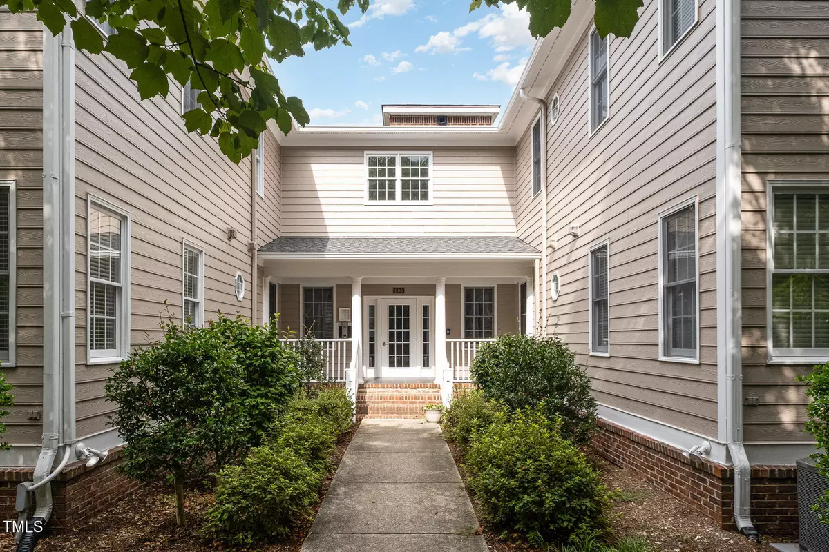 Chapel Hill, NC 27516,600 Copperline Drive #103