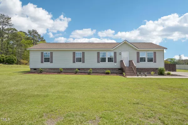 7228 Lowery Meadow Drive, Wendell, NC 27591