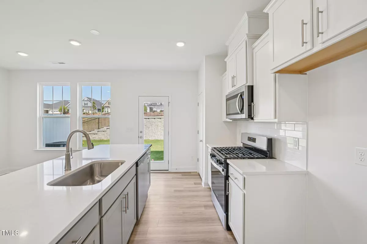 Fuquay Varina, NC 27526,802 Kensley Grv Lane ##10