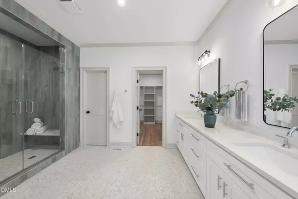 203 Baggett Avenue, Raleigh, NC 27604