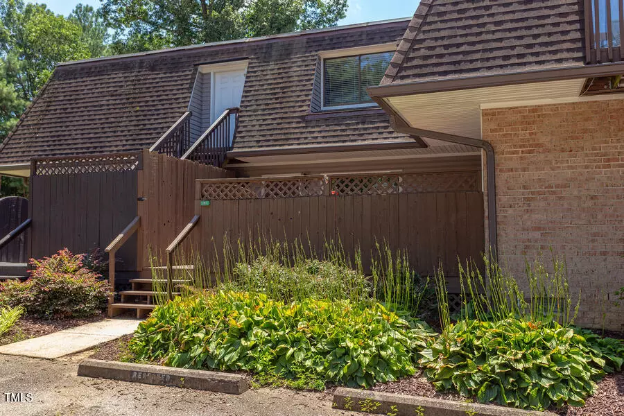 261 Summerwalk Circle, Chapel Hill, NC 27517