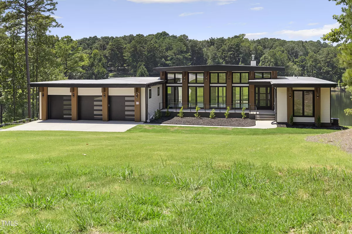 Sanford, NC 27330,704 Russell Street