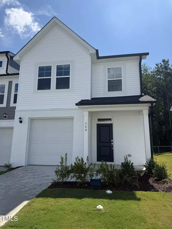 540 Barrington Row Avenue, Zebulon, NC 27597