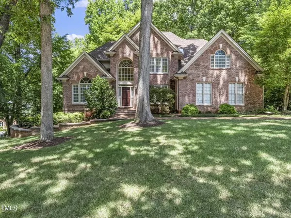 102 Braelands Drive, Cary, NC 27518