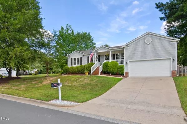 1201 Canterbury Brook Lane, Apex, NC 27502