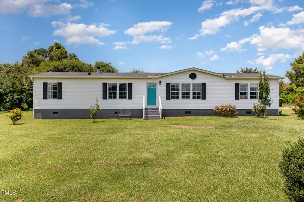 25 Duke Lane,  Newton Grove,  NC 28366