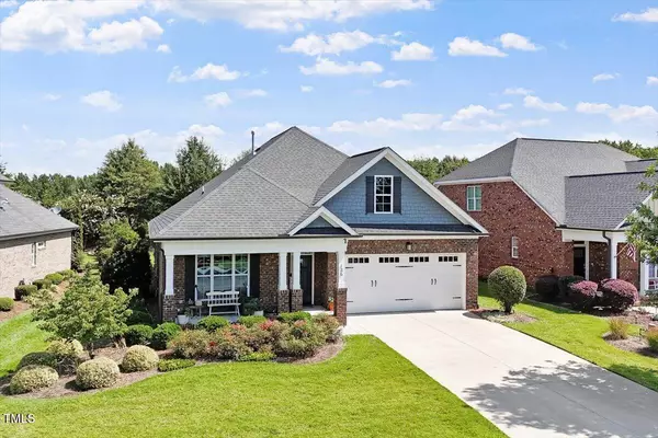 136 Moss Creek Place, Fuquay Varina, NC 27526