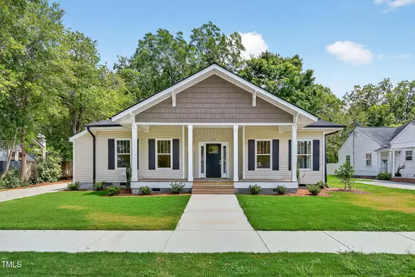 605 S Layton Avenue, Dunn, NC 28334
