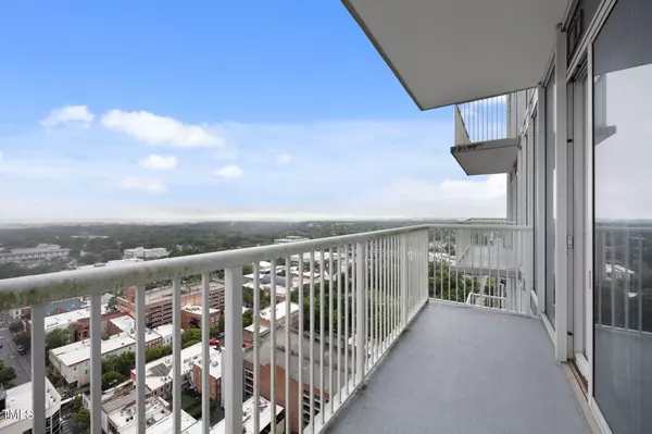 301 Fayetteville Street #2406, Raleigh, NC 27601