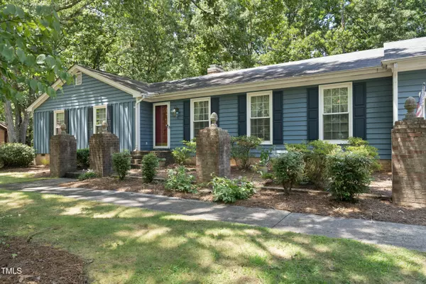 304 Oregon Circle, Cary, NC 27511