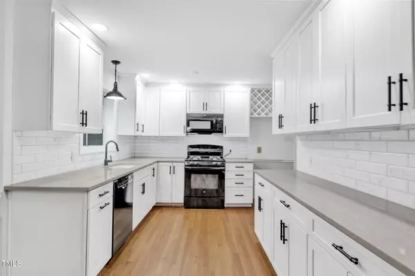 408 Brookcliff Lane, Cary, NC 27511