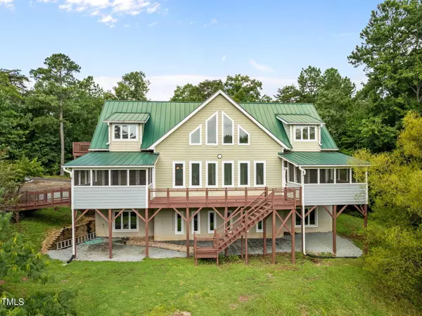553 Waterside Drive, Yanceyville, NC 27379