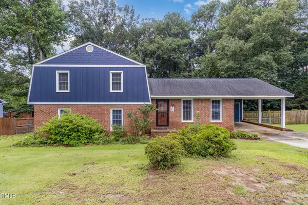 610 SE Maynard Road, Cary, NC 27511