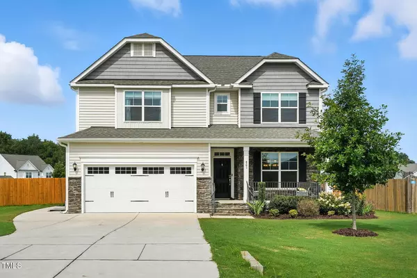 801 Meadow Ford Way, Willow Springs, NC 27592