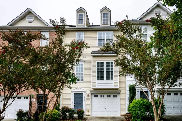 3123 Winding Waters Way, Raleigh, NC 27614