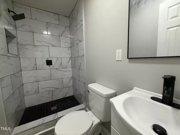 Henderson, NC 27536,732 E Rockspring Street