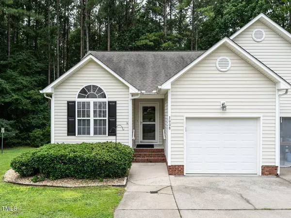 3008 E Cotton Gin Drive, Clayton, NC 27527