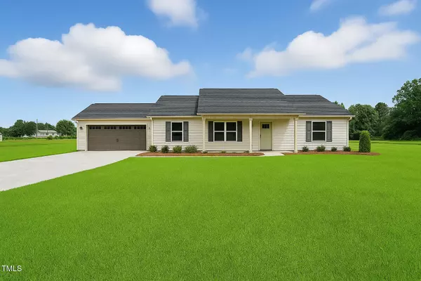 8728 Green Path Road, Dunn, NC 28334