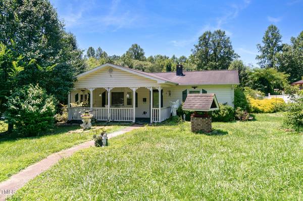 811 Queens Street, Lenoir, NC 28645