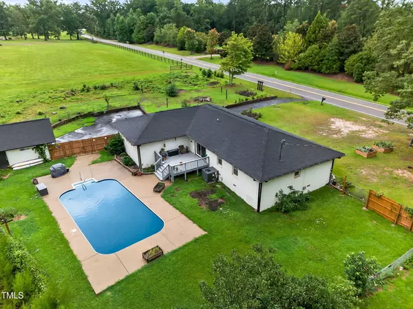 3419 Chris Cole Road, Sanford, NC 27332