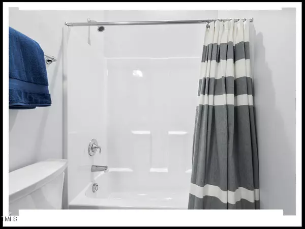 Chapel Hill, NC 27516,153 Abercorn Circle