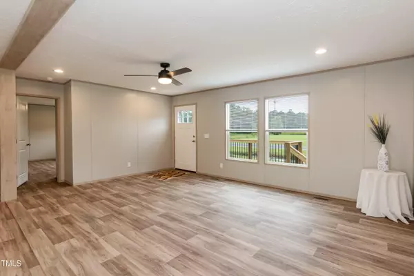 Bunnlevel, NC 28323,16 Industrial Drive