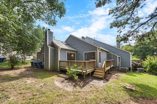 10 Hickorywood Square, Durham, NC 27713